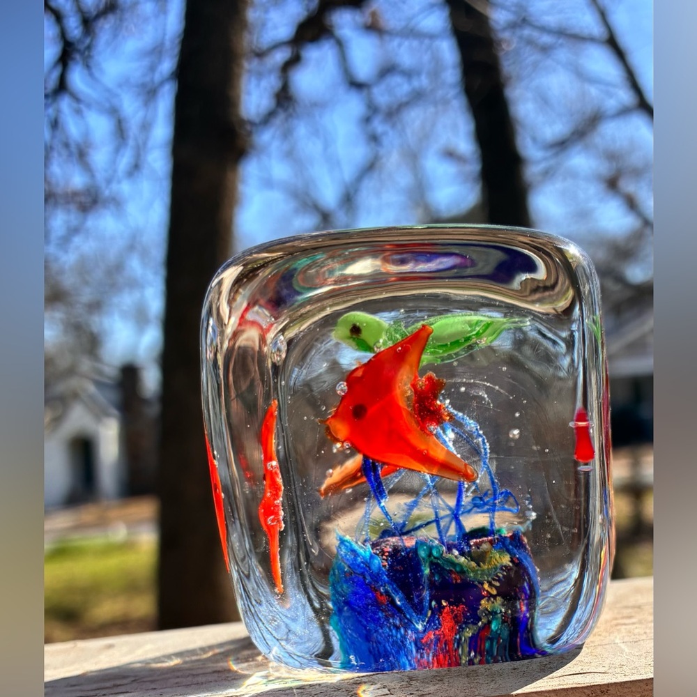 Vintage Handcrafted Glass Fish and Turtle Paperweight So Cute 🐟 💗 🐢